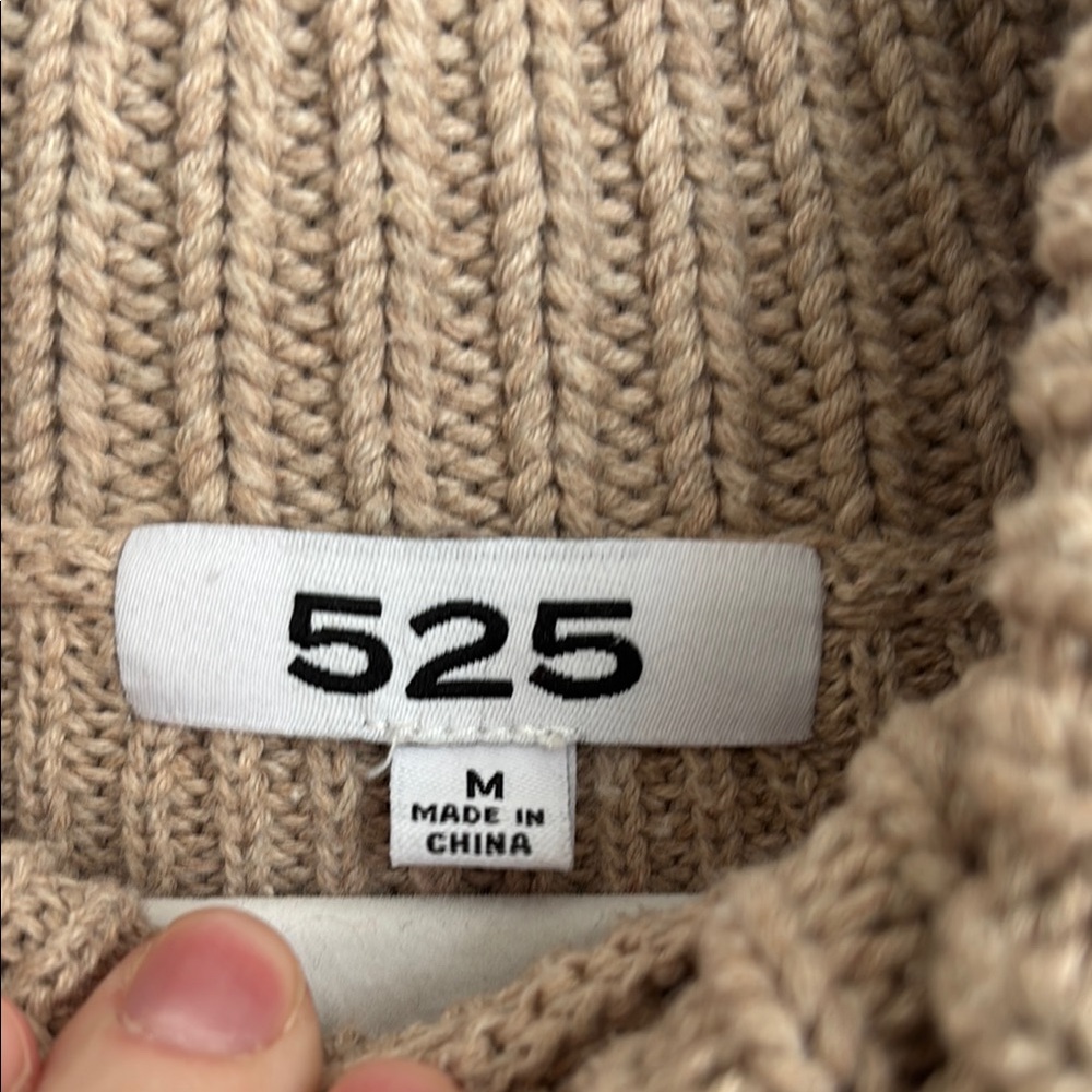 Colorful Striped Women's Sweater - Picture 5 of 8